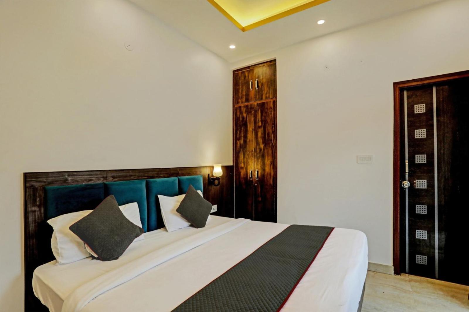 Hotel Aerotech Near Delhi Airport New Delhi Eksteriør billede