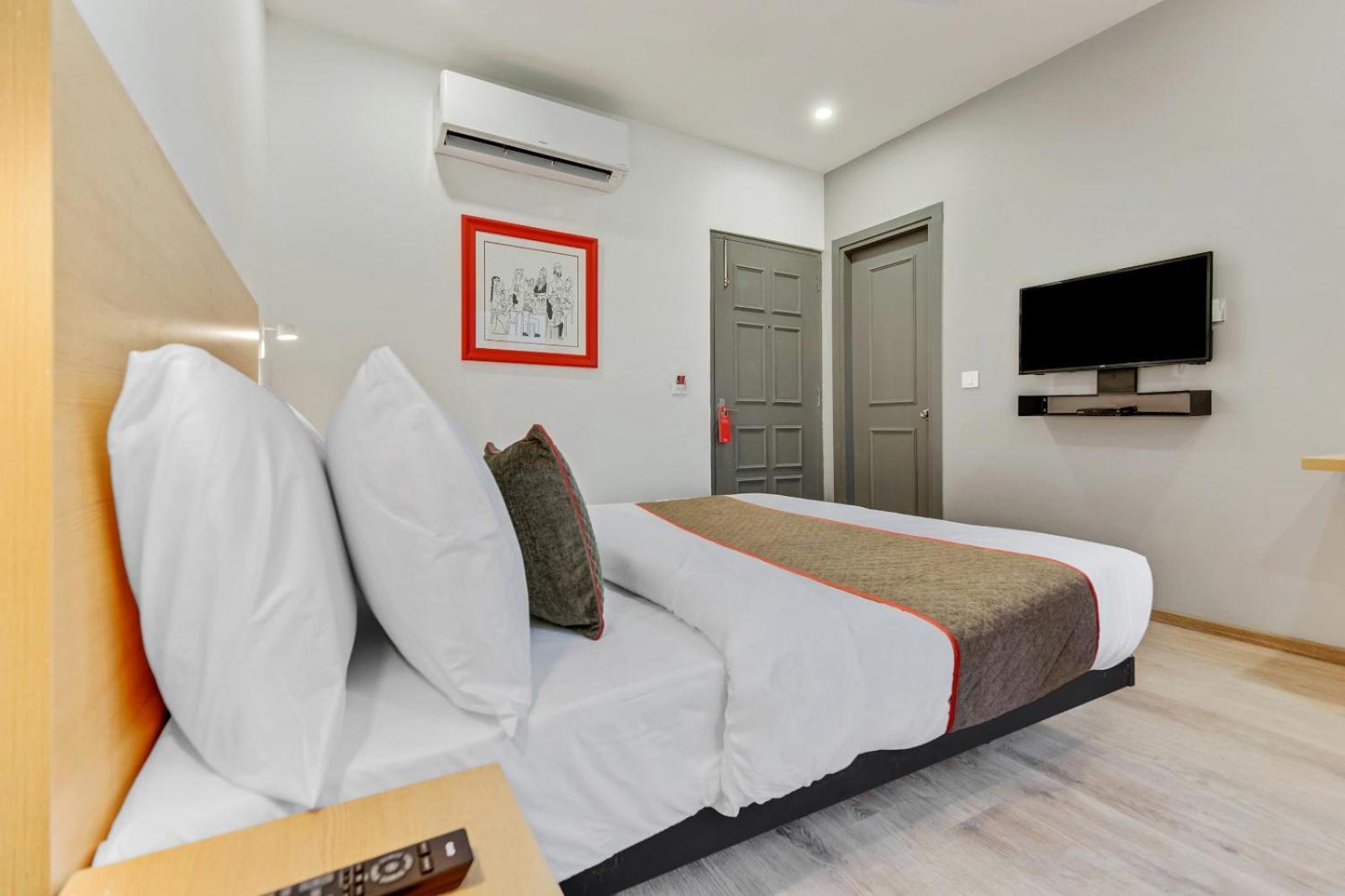 Hotel Aerotech Near Delhi Airport New Delhi Eksteriør billede